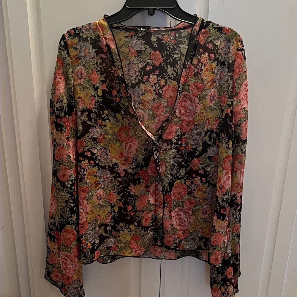 SHEIN Floral V-Neck Blouse - Black and Pink